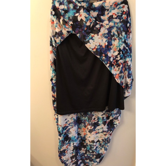 Plus Size loose high low skirt - Picture 3 of 3